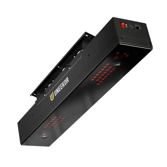 Uneekor EYE XR Launch Monitor